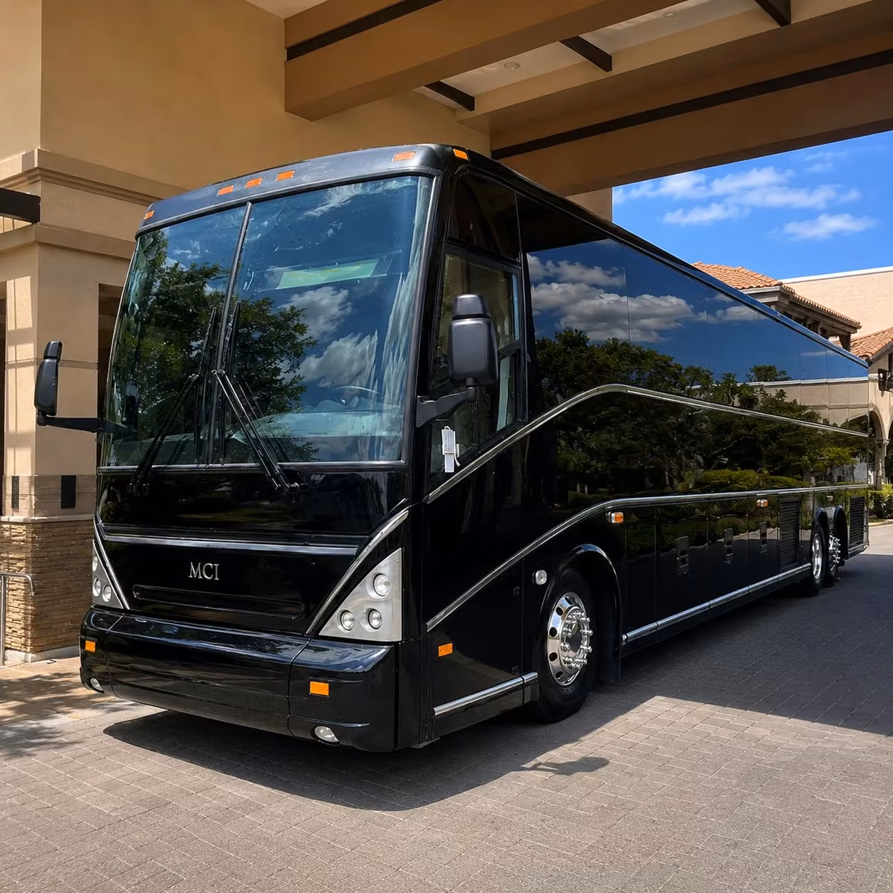 pine knob music theatre concert shuttle bus rentals